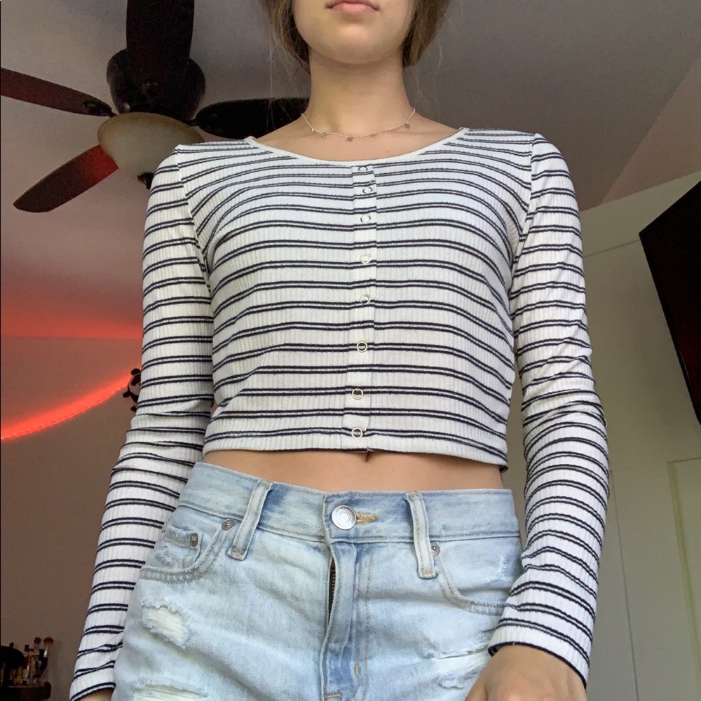 Charlotte Russe cute striped crop top